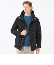 メモリーストレッチ フーデッドダウンブルゾン