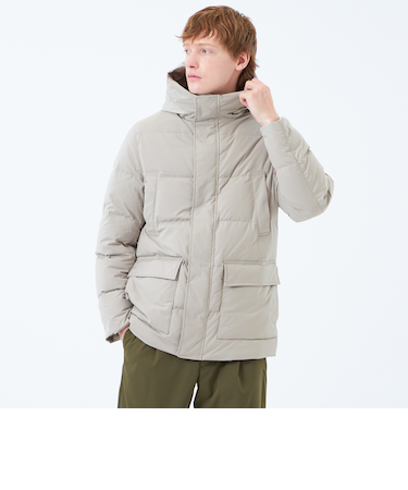 メモリーストレッチ フーデッドダウンブルゾン