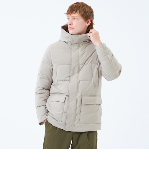 メモリーストレッチ フーデッドダウンブルゾン