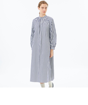 【WEB&一部店舗限定】THOMAS MASON ギャザーワンピース