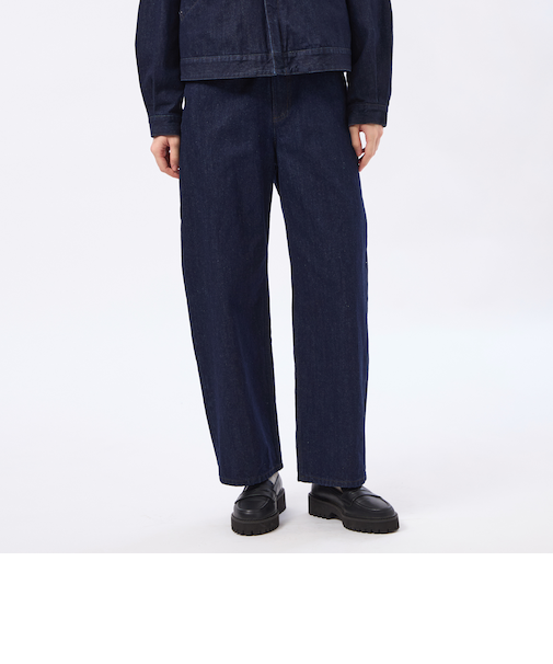 カーブストレートデニムパンツ