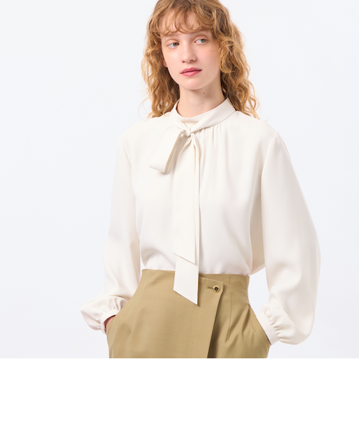 アムンゼンボウタイブラウス