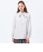 アムンゼンボウタイブラウス