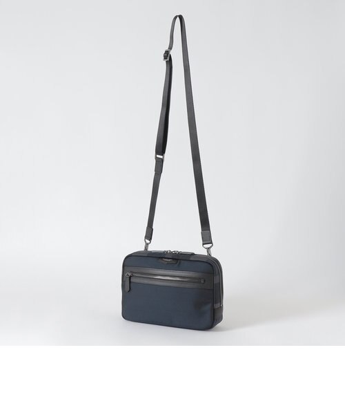 BLACK LABEL CRESTBRIDGE ネイビーショルダーバッグ BLUE LABEL / BLACK LABEL CRESTBRIDGE｜【BLACK lab.】ロゴ