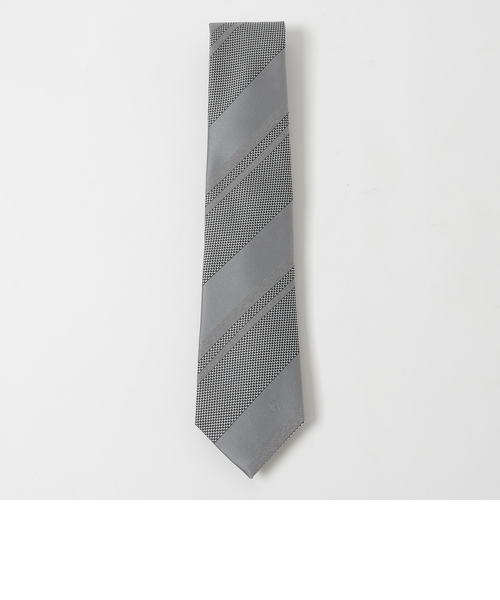 美品　ブラックレーベルクレストブリッジ ネクタイ シルク　ウール　グレー　無地 ブルーレーベルブラックレーベルクレストブリッジ/スーツ・ネクタイの