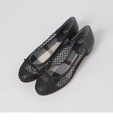 バレエシューズ