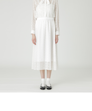 エンブロイダリーシフォンスカート