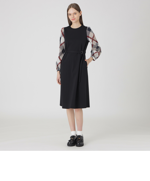 コンパクトライトポンチサックドレス