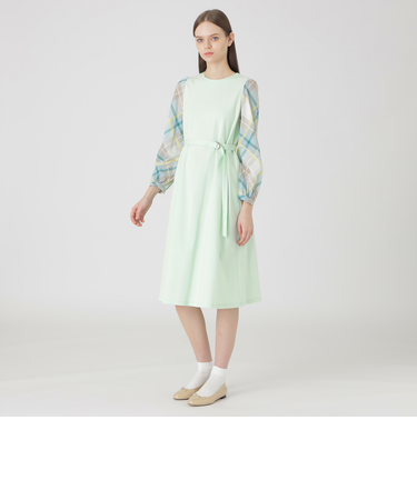 コンパクトライトポンチサックドレス