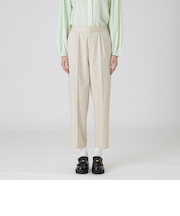 サイロクリアスパンツイルスリムパンツ