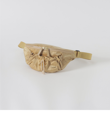 ナイロンボディバッグ