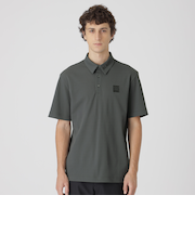 【一部店舗限定】ロゴプリントテクニカルポロシャツ