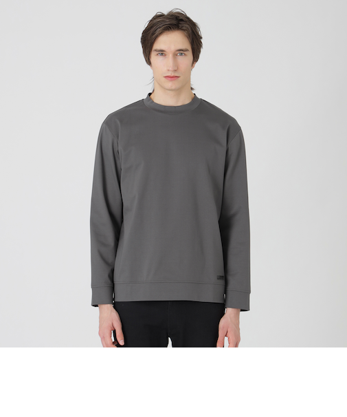 【一部店舗限定】モックネックポンチカットソー