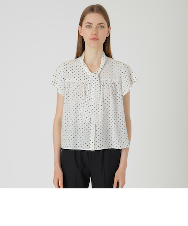 ドットプリントブラウス