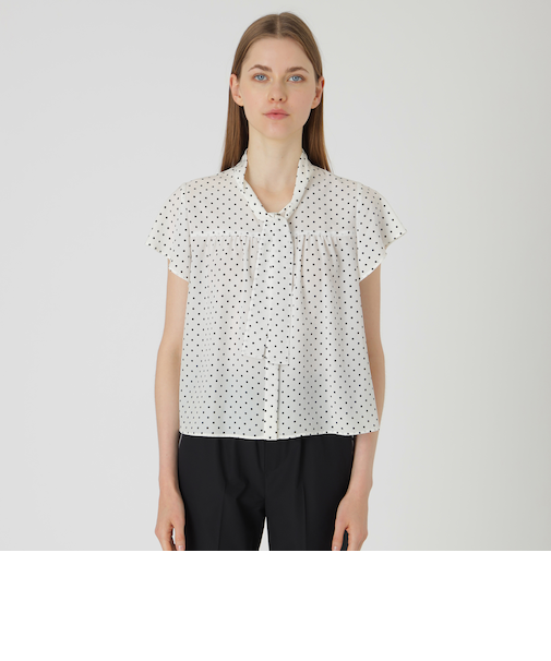 ドットプリントブラウス