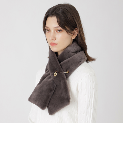 極美品✨ブルーレーベルクレストブリッジ　Pコート　毛　38 ラビットファー　黒 極美品✨ブルーレーベルクレストブリッジ Pコート 毛 38 ラビット