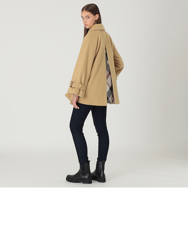 【一部店舗限定】ケープ風コート