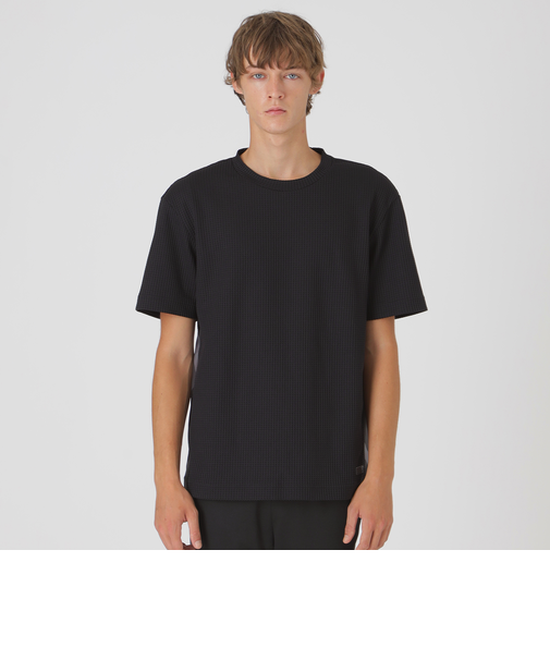 【一部店舗限定】テクスチャータックサイドチェックTシャツ