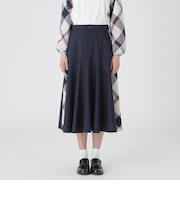 サイドクレストブリッジチェックフレアスカート
