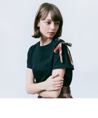 ハトメリボンTシャツ