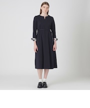 ロングスリーブポンチドレス