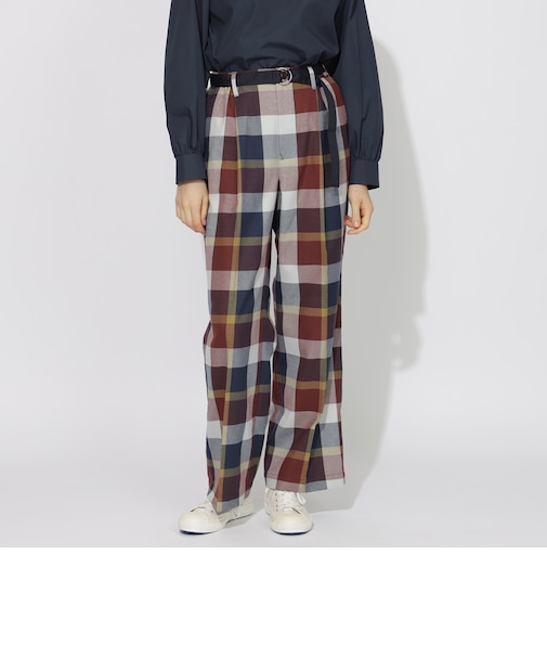 【ユニセックス】ベルト付きクレストブリッジチェックタックワイドチノパンツ