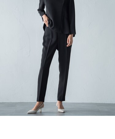 ソアパールテーパードパンツ≪洗濯機で洗える≫