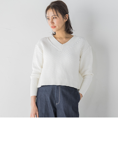 【一部店舗限定販売】ケーブル柄クロップドニットプルオーバー≪手洗い可能≫