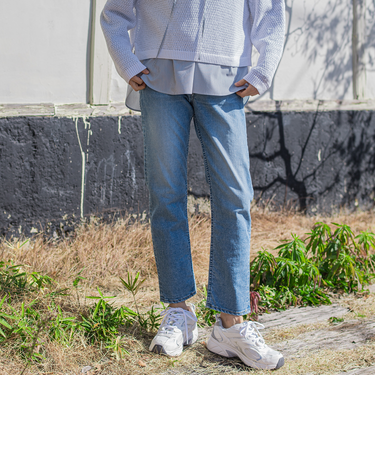 【JAPAN BLUE JEANS】テーパードパンツ≪洗濯機で洗える≫