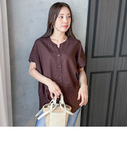 【WEB限定】レーヨンリネンポプリンVネックブラウス
