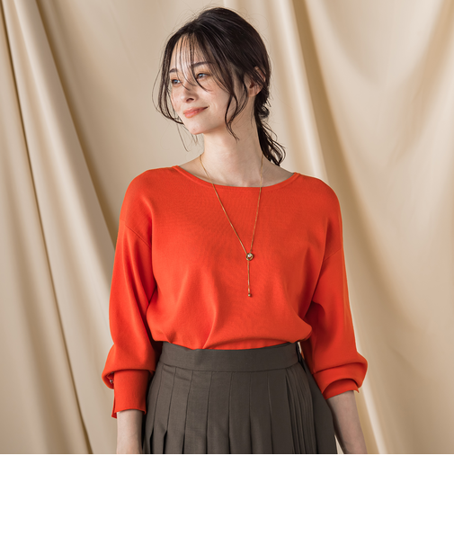 袖ボタンクルーネックニット ≪手洗い可能≫