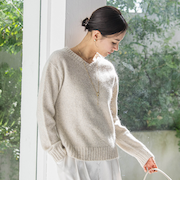 スパンコールラメVネックニット≪洗える≫