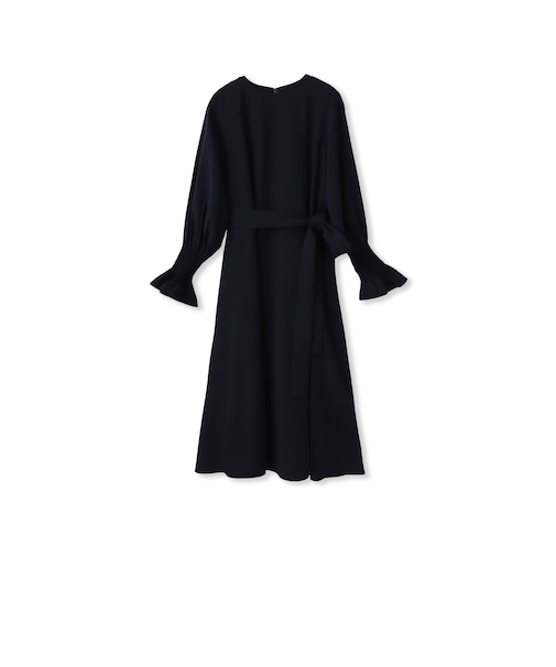 スモッキングスリーブワンピース