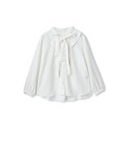 バックサテンブラウス