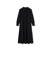 バックサテンジョーゼットワンピース