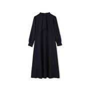 バックサテンジョーゼットワンピース