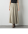 ベージュ