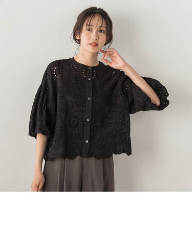 カットワーク刺繍バンドカラーブラウス