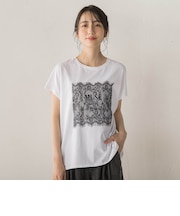 レースたたき付けプリントTシャツ