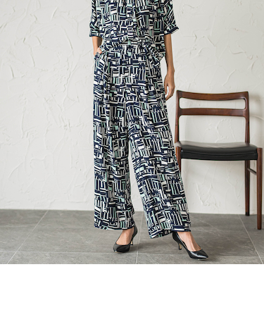 【大きいサイズ】幾何柄パンツ≪洗濯機で洗える≫