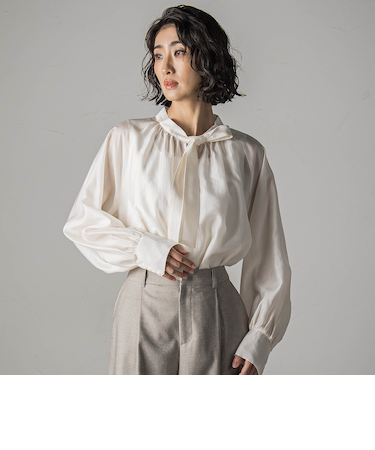 シャイニーボウタイブラウス≪洗濯機で洗える≫