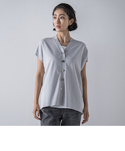 ”一枚でもレイヤードにも”ラメニットジレ≪手洗い可能≫