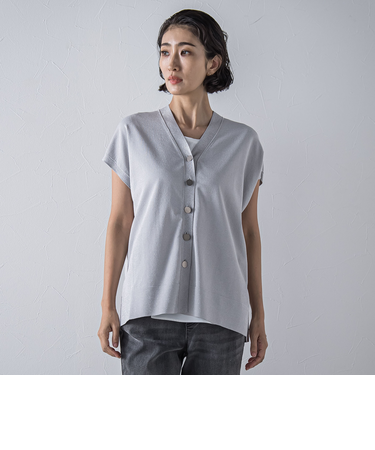 ”一枚でもレイヤードにも”ラメニットジレ≪手洗い可能≫