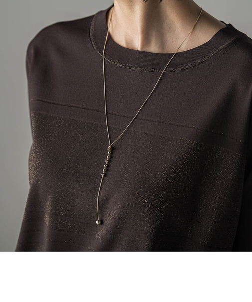 ボールデザインネックレス