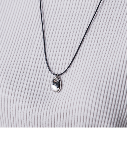 スライドコードネックレス