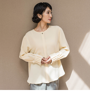 メランジツイルノーカラーブラウス