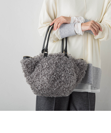 【VIOLAd'ORO】ふんわりもこもこバッグ