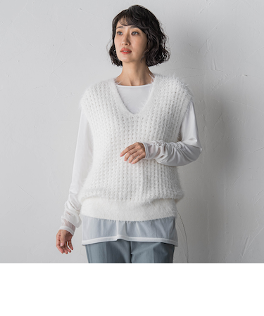 【大きいサイズ】透かしフェザーニットジレ