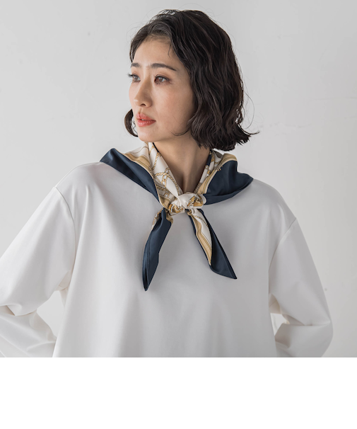 タッセル柄スカーフ