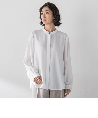 ジオメトリック柄ブラウス